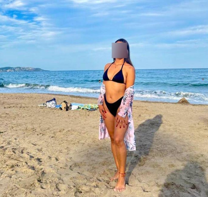 APETECIBLE JOVENCITA DISPUESTA A TODO
