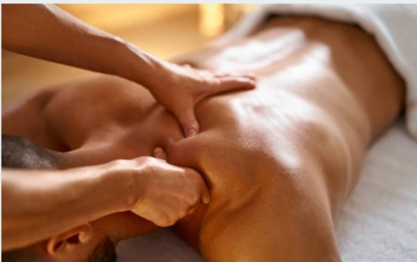 MASAJES EN CAMILLA MANOS QUÉ  TE DEJARÁN COMO NUEVO!!