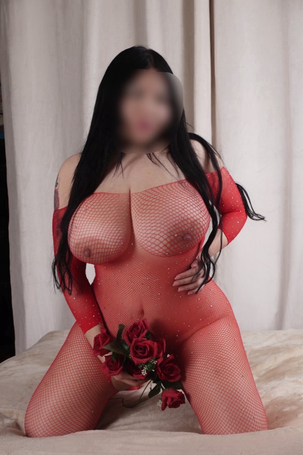 TETONAAA JOVENCITA VOLUPTUOSA CONTÁCTAME !!