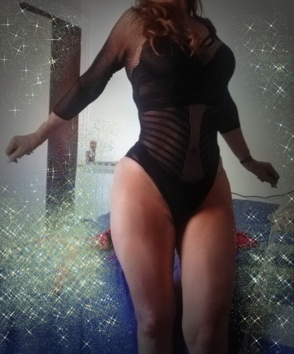 Sin límites muy completa🩷piss privat fiestera madurita fotos reales 24h🩷