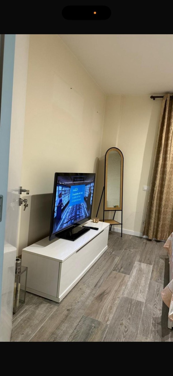 LAS HABITACIONES CON MEJOR UBICACION Y PRECIO LLEIDA