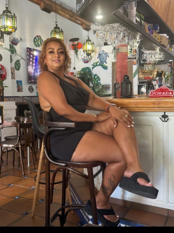 Trató de novios morbosa cariñosa viciosa completa