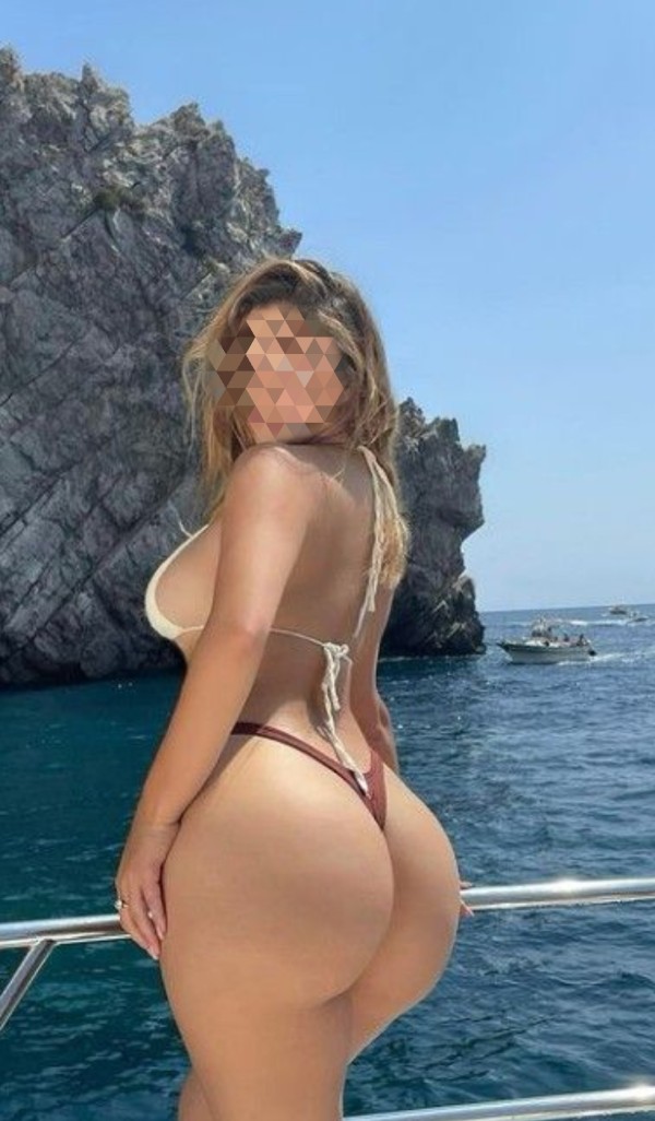 PAULA DE REGRESO A SALOU ¡¡¡SOLO SALIDAS!!!