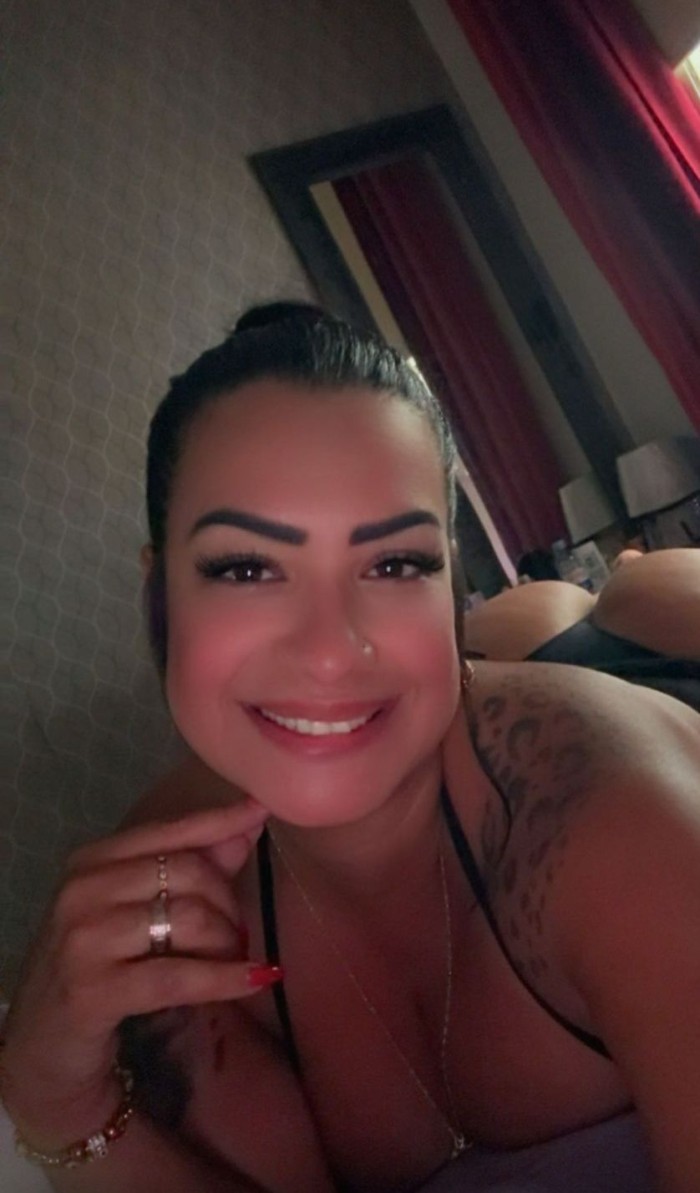 AMBAR CON GANAS DE JUGAR EN MATARÓ