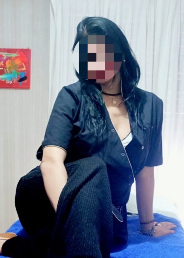 Masajista novedad española terapeuta