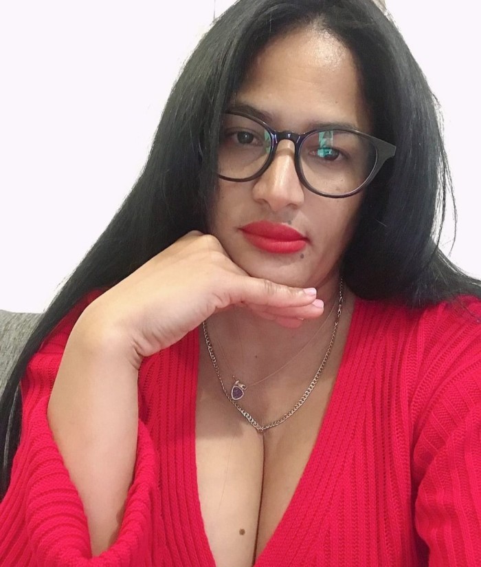 SOY COMPLETA ESTOY 24/7 EN VITORIA GASTEIZ