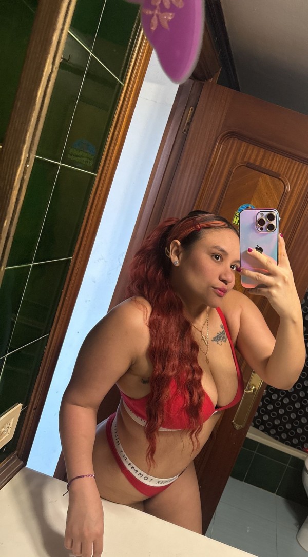 HERMOSA COLOMBIANA LLENA DE MUCHO CARIÑO EN TUDELA