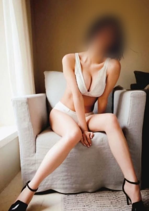 LARA PARAGUAYA 21 AÑOS – DULCE POR FUERA, CALOR POR DENTRO ‍