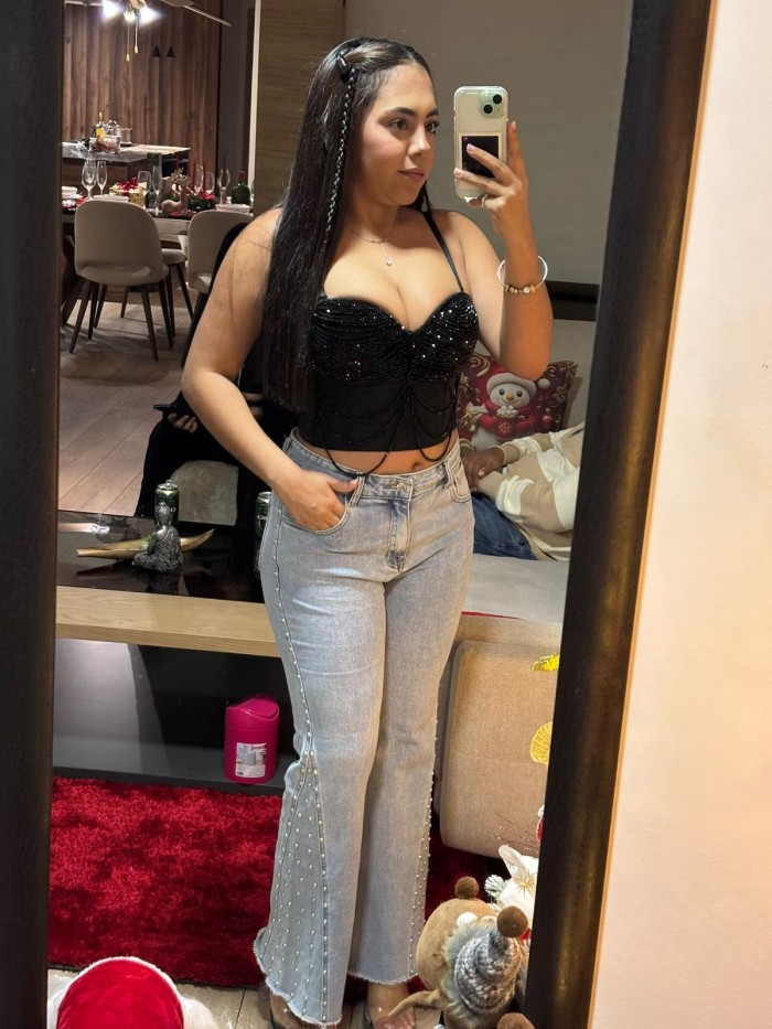 HERMOSA, AUTENTICA Y CALENTE CHICA