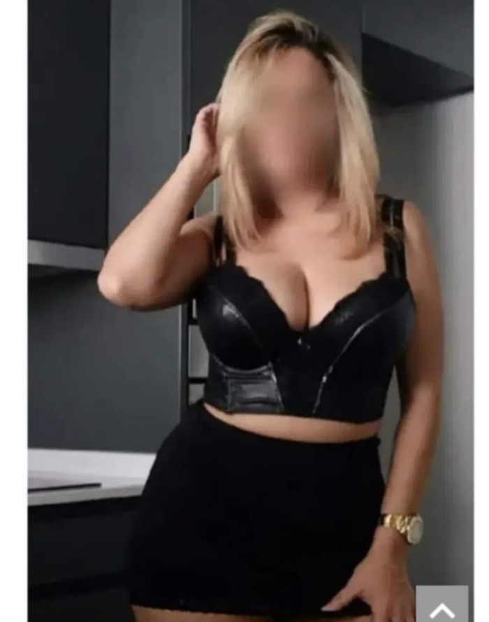 RUBIA DISPONIBLE, TAMBIÉN DOMICILIO