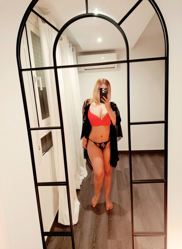 ARGENTINA EXPERTA EN CORRIDA EN BOCA y GARGANTA PROFUNDA