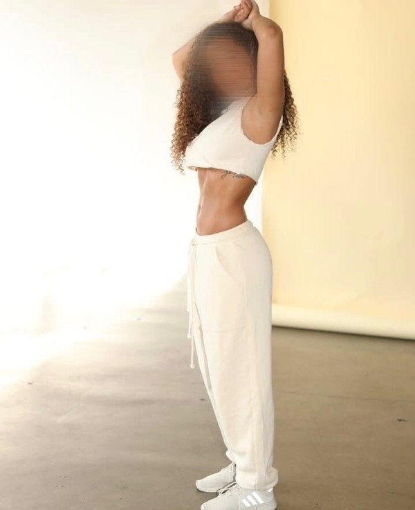 ¡SERVICIOS EXPRES! VEN A EXPLORAR ESTE HERMOSO CUERPO ARDIENTE Y PLACENTERO