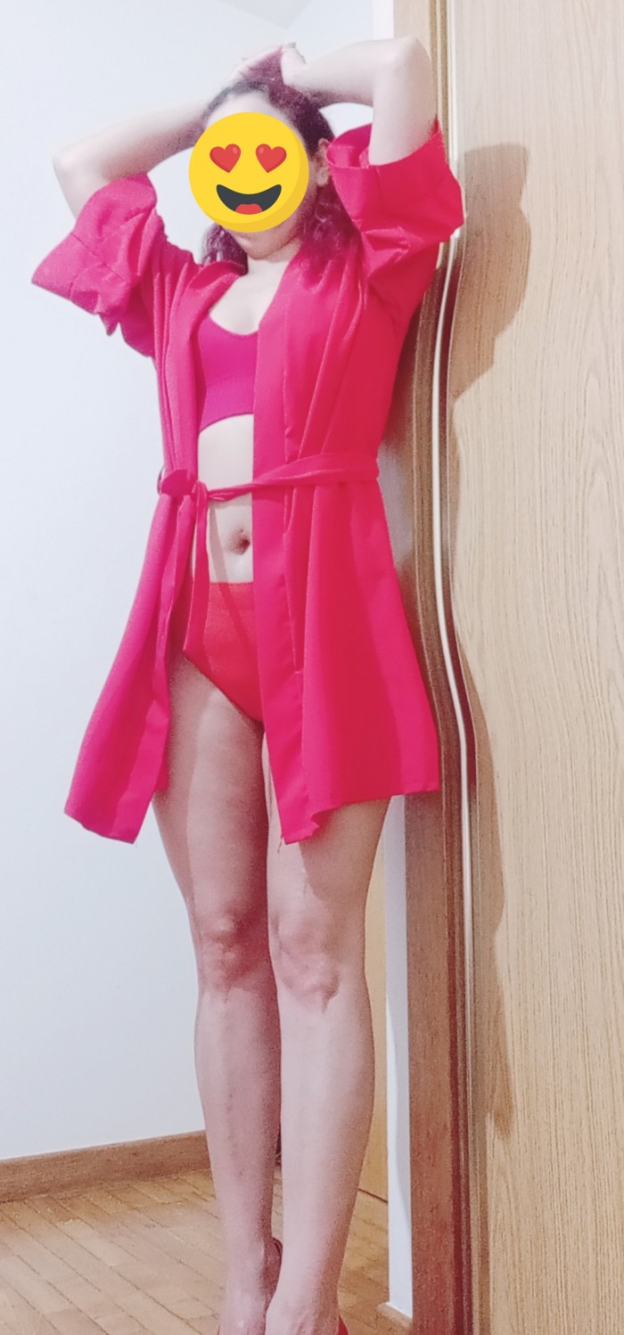 TU AMANTE TU COMPLICE LATINA