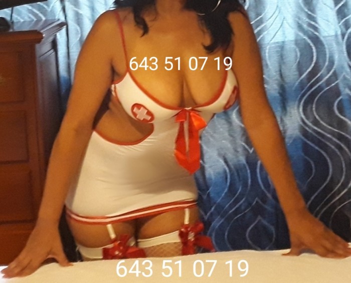 Masaje de lujo relajante erótico caliente. Privado