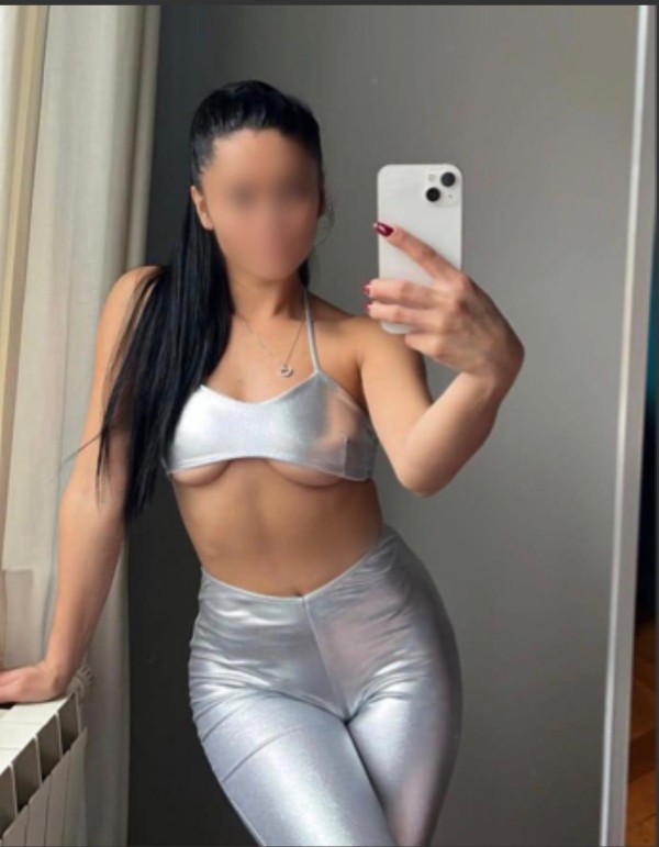 cachonda y sensual con mi foto real ven a conóceme