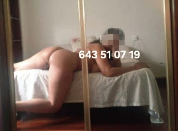 Masaje de lujo relajante erótico caliente. Privado