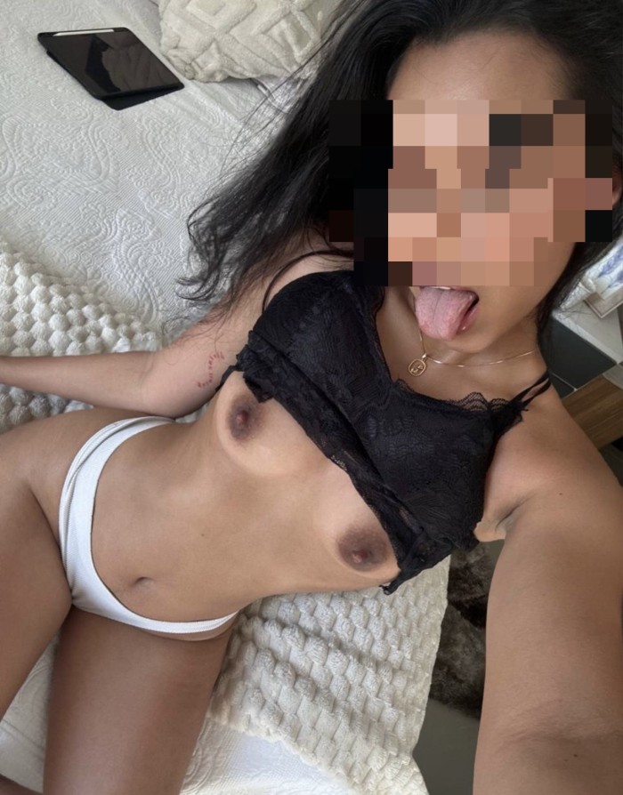 ENCANTADORA JOVENCITA FIESTERA SALIDAS