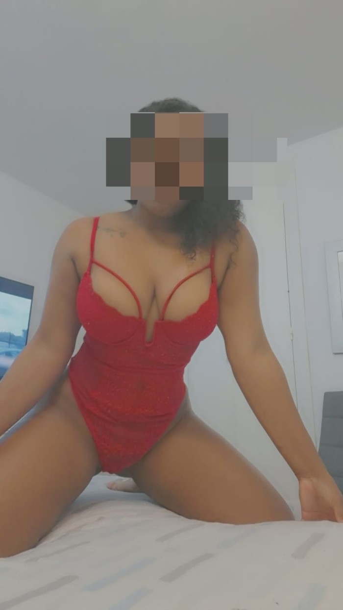 FUENGUIROLA CENTRO CACHONDA 24 HORAS ORAL PROFUNDO