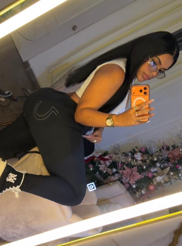 Maura fiestera