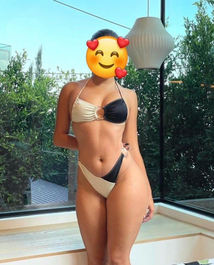 COLOMBIANA DISPONIBLE MUY CALIENTE VEN AMOR