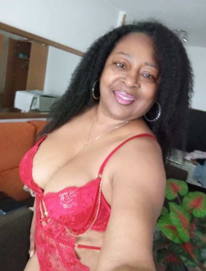 EXPLOSIVA VENEZOLANA PURO MORBO Y VICIO