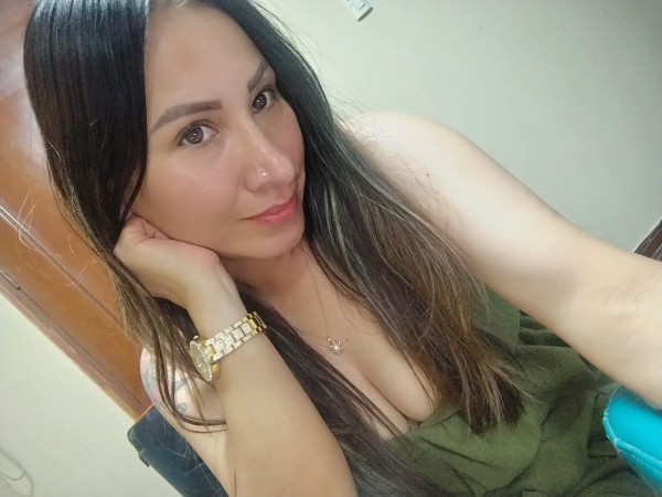 Diamante, LUJO , Y CHICAS REALES ….662ADR