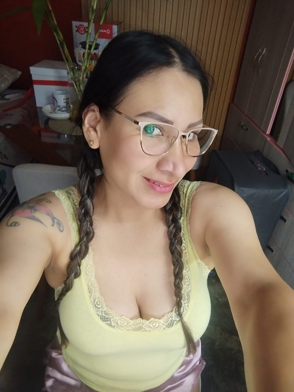 Diamante, LUJO , Y CHICAS REALES ….662ADR