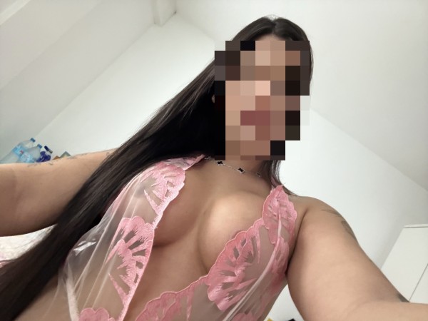 guapa cachonda fiesteira 24h