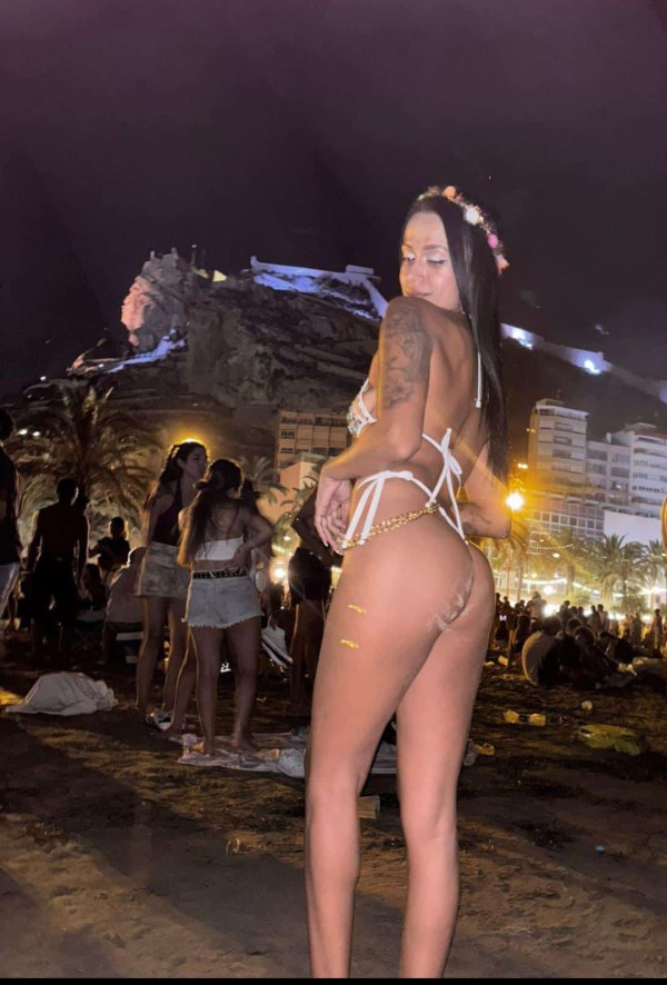 ANGELA, BELLEZA Y PASION UN SOLO PLACER