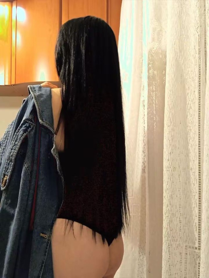 DIVIERTETE TRIOS LESBICO FIESTERA