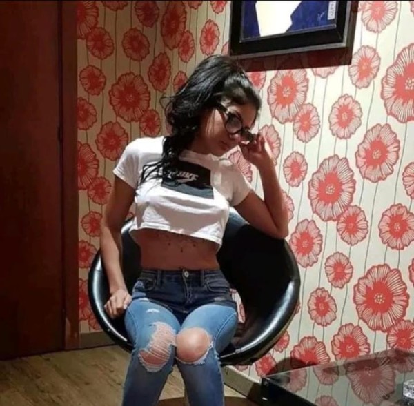 ESTRELLA EXOTICA LATINA, MUY SENSUAL