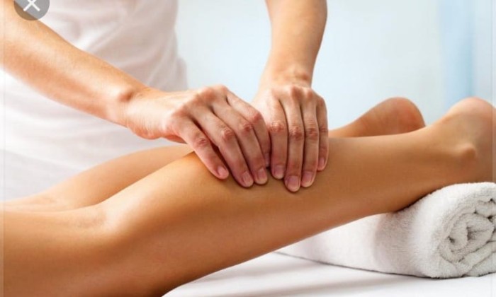 DESCANSA LA CABEZA CUERPO Y ALMA EN MIS MÁGICA MANOS