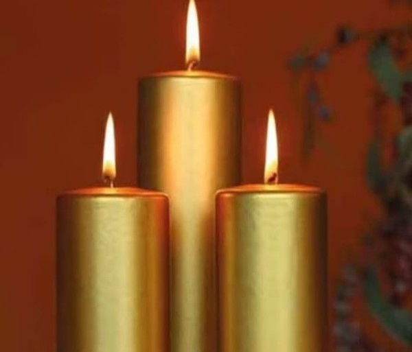 DESCANSA LA CABEZA CUERPO Y ALMA EN MIS MÁGICA MANOS