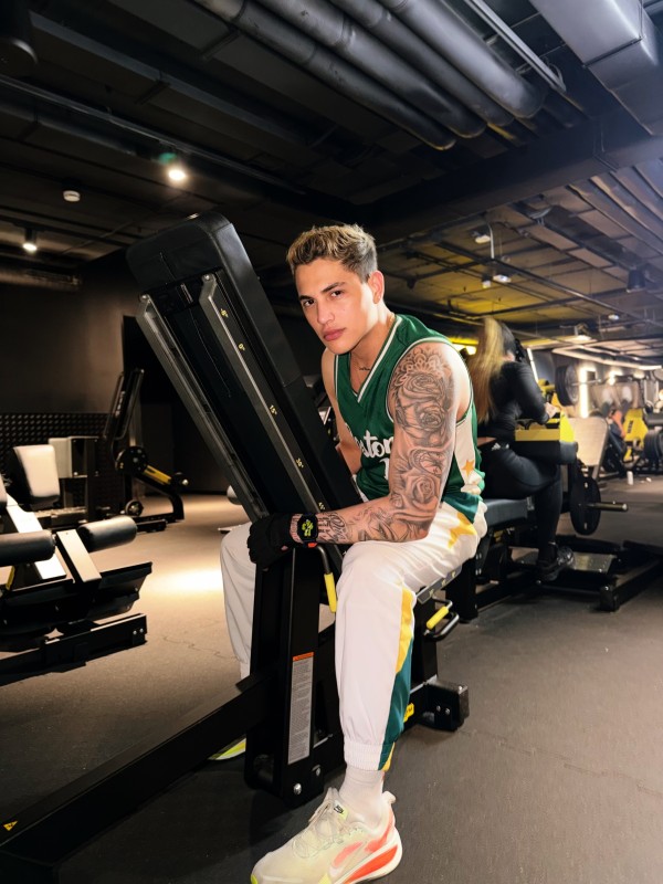 LATIN BOY 22CM LONG SESSIONS FISTIN,DRUGS