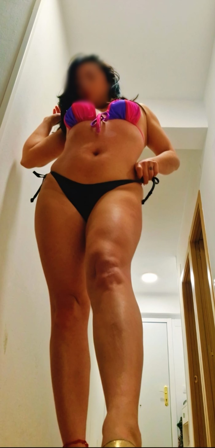 PAMELA  MASAJISTA EROTICA