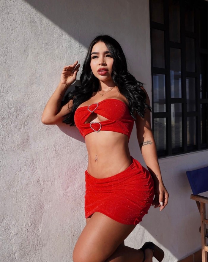 JOHANA UNA CHICA ESPECTACULAR EN LA CIUDAD