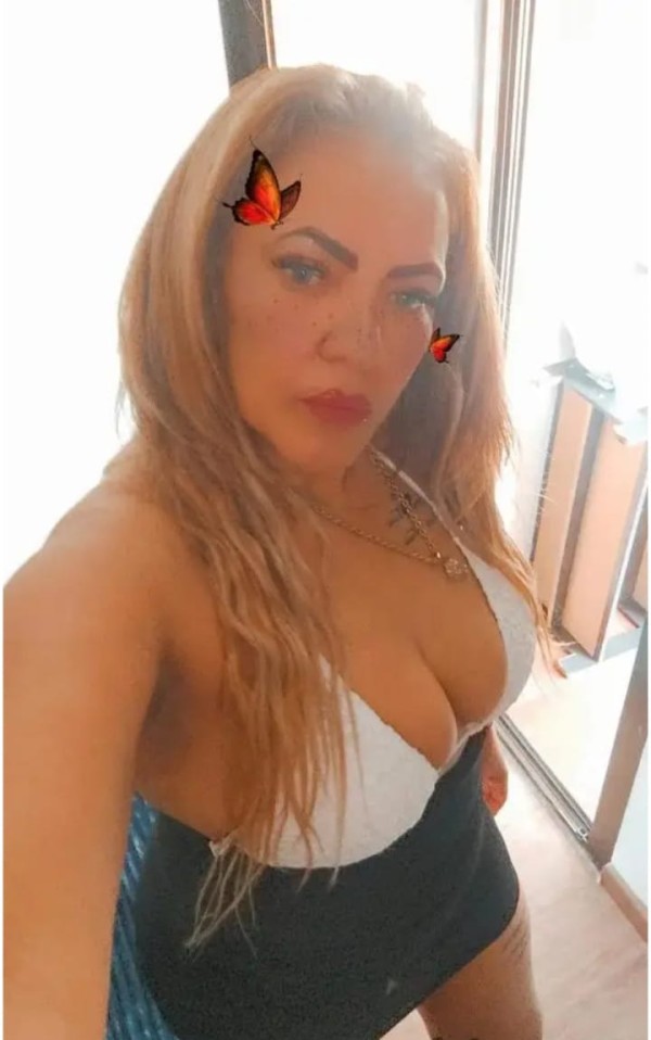 MADURA EXÓTICA CARIBEÑA FIESTERA EN ALUCHE LA LATINA