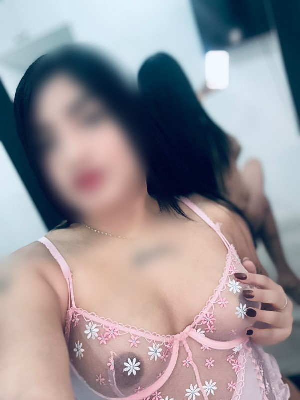 LATINA DE LUJO EXPLOSIVA, PURO MORBO