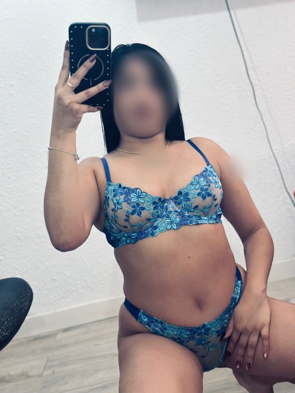 LATINA DE LUJO EXPLOSIVA, PURO MORBO