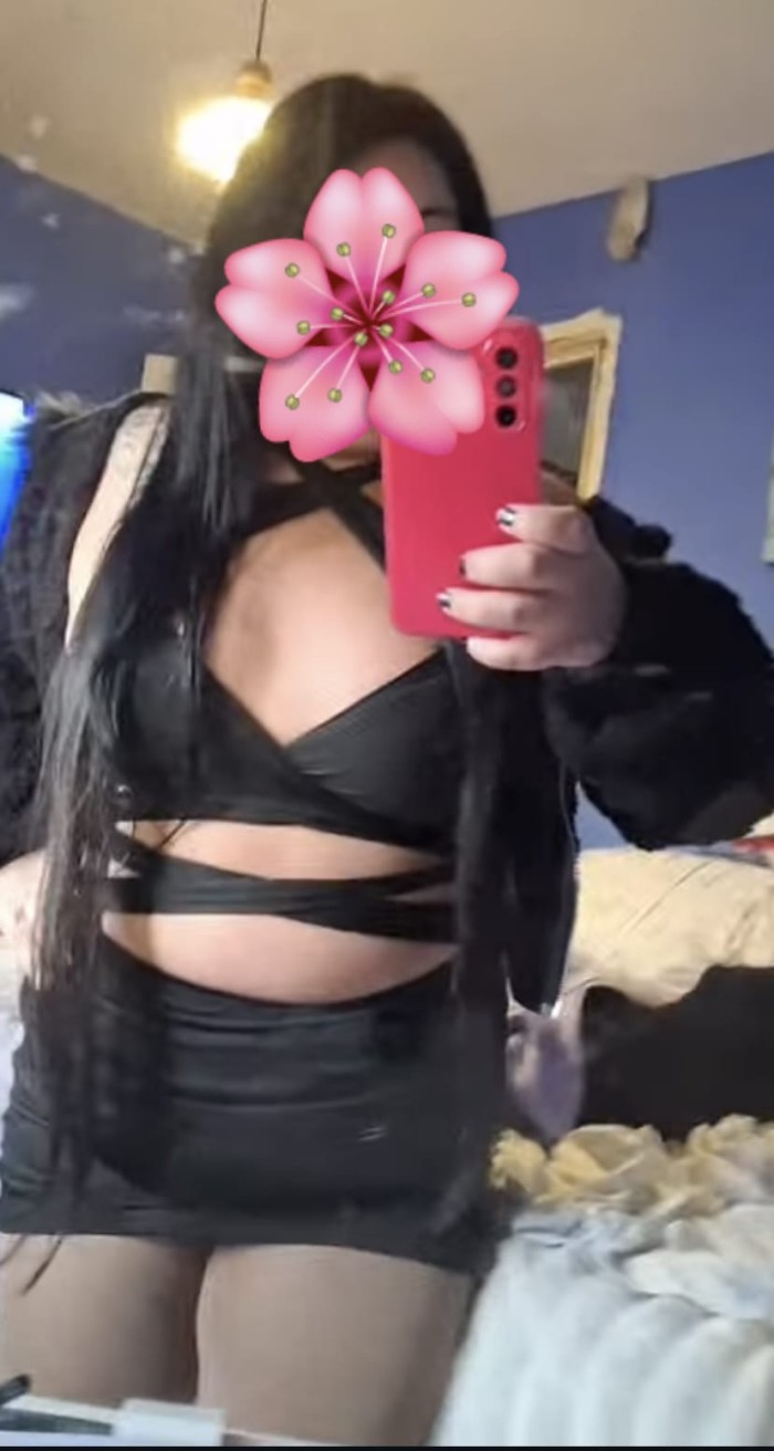 NOVEDAD ESPAÑOLA CURVY JOVENCITA