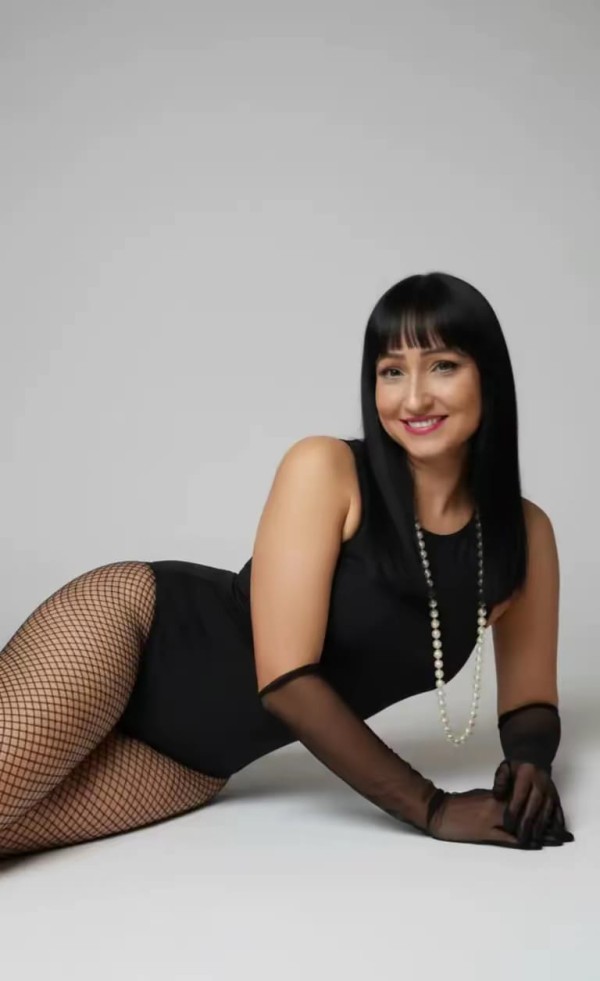 Silvana, latina y elegante en Barcelona