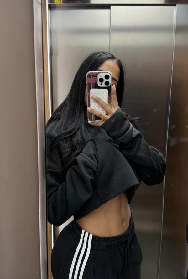 ÁMBAR  TÚ CONEJITA DISPUESTA A TODO