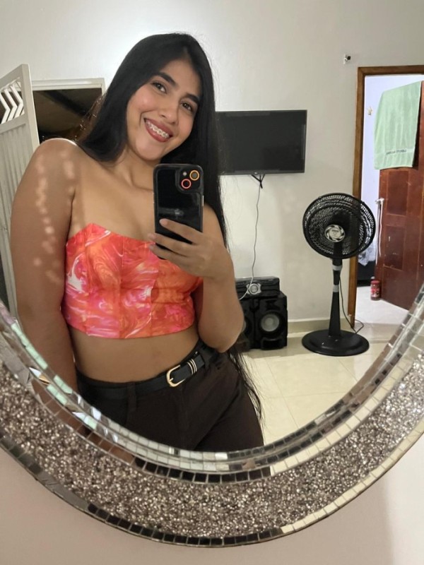 SOFÍA ADICTA AL PLACER ATRÉVETE