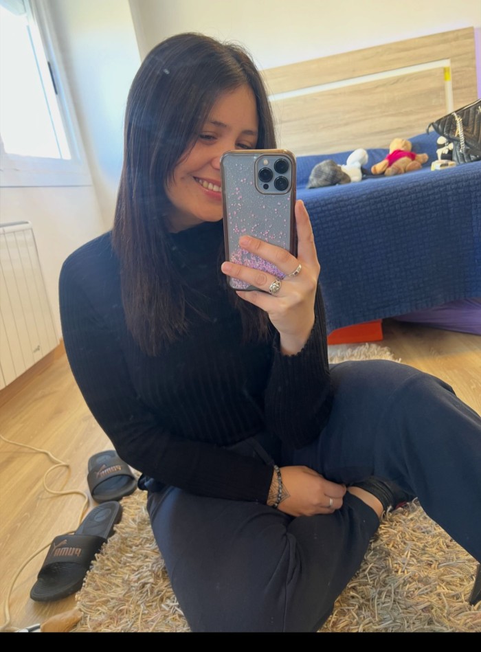 JOVEN COMPLETA Y VERDADERA SERVICIOS CLAROS 24 h.