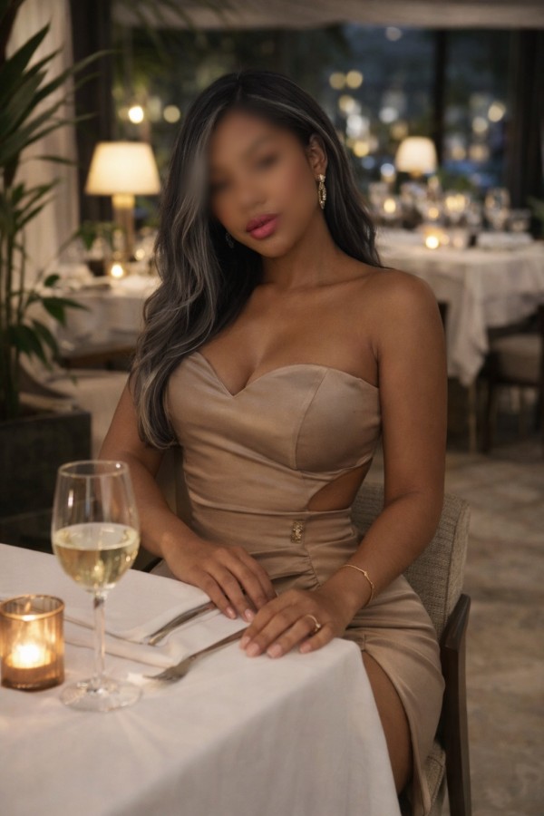 Valeria – Elegant & Discreet Luxury Companion | Estepona-Marbella