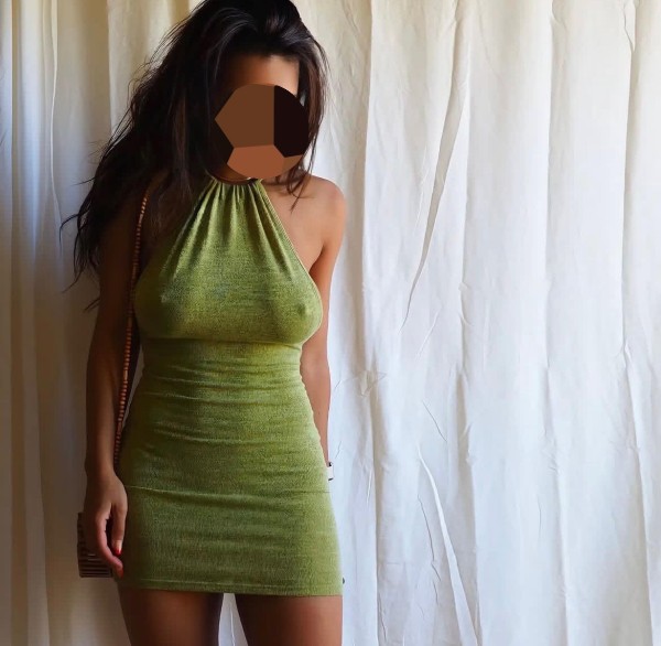 Canária linda masajista erótica