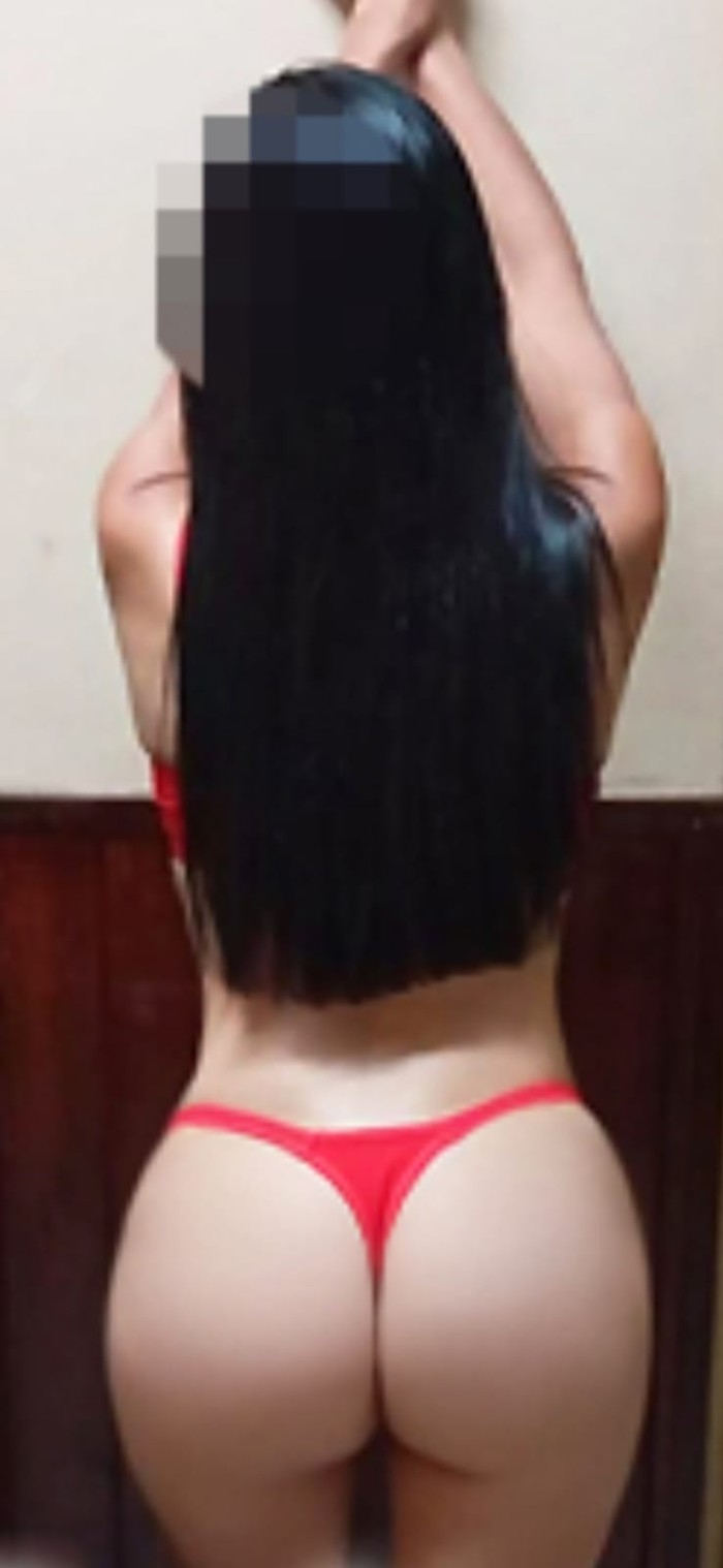 Novedad cachonda morena muy implicada