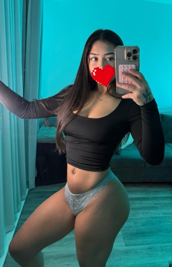 FRANCÉS NATURAL 30€ JOVENCITA 22 añito FOLLA, CHUPA BIEN SABROSA 30€
