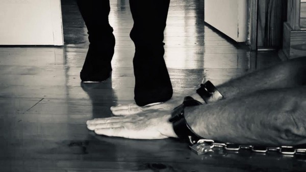 Dominatrix  – Dominante