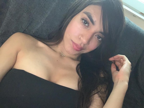 Mía Toda Tuya